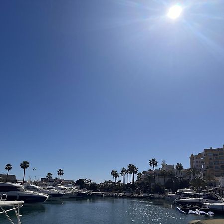 Beachfront Apartment Near Marbella Sitio de Calahonda Extérieur photo