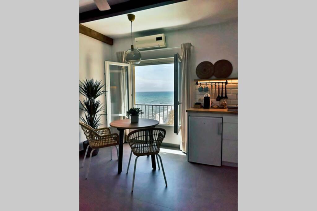 Beachfront Apartment Near Marbella Sitio de Calahonda Extérieur photo