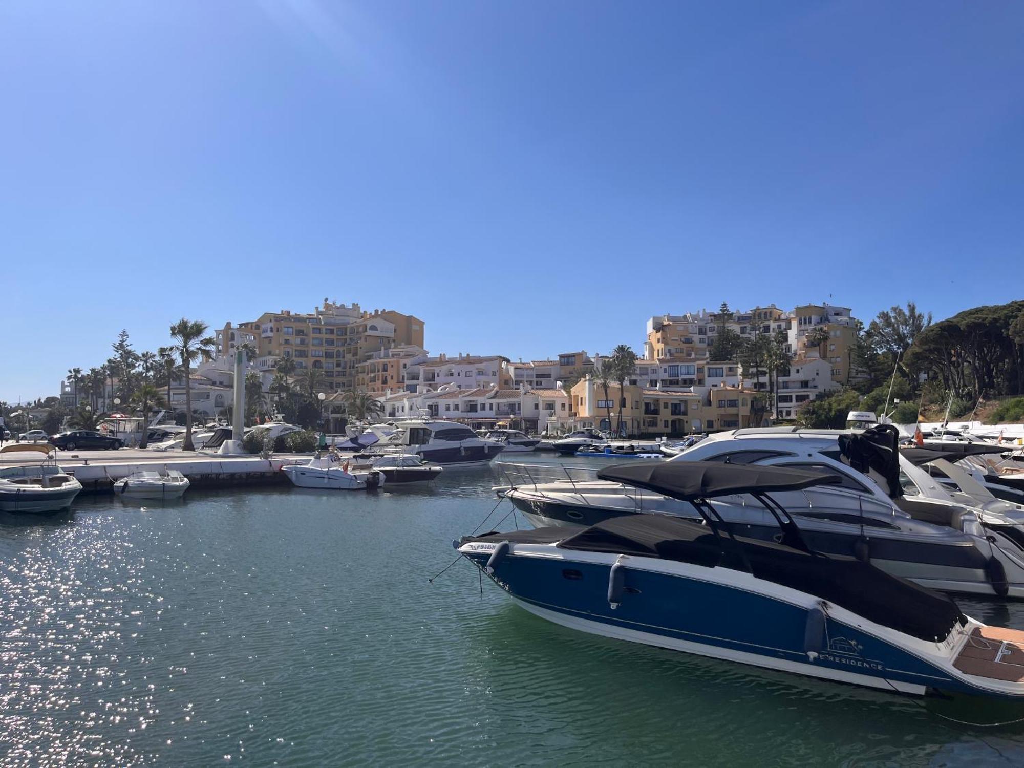 Beachfront Apartment Near Marbella Sitio de Calahonda Extérieur photo